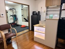 整体院 みむラボの雰囲気(受付スペース)