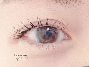 レミュー(Lemieux)/パリジェンヌラッシュリフト