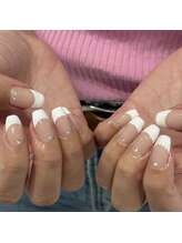 イオネイルセカンド(io nail 2nd)/french nail + stone