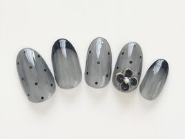 フレンチネイル　柄　シースルー