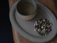 サク(saq)の雰囲気（ドライスパ施術後は薬膳茶、ウェットスパはハーブティーをどうぞ）