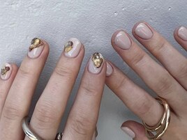 ぷっくりネイル/ブラウンネイル