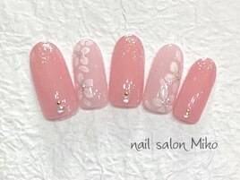 春のフラワーデザイン￥7800