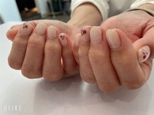 レジーナ(REGINA)/選べる定額ネイルアート４本込