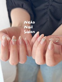 ガーリー定額　韓国　オフィス