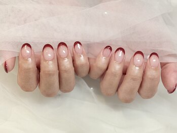 ファメル(Fam-er)/フレンチネイル