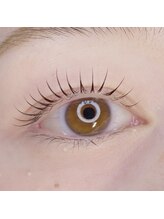 エミイ(eMii.)/《まつ毛の量が多い方へ》