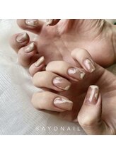 ロミー(Rommy)/ベージュネイル