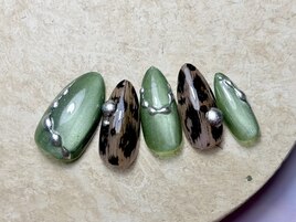 レオパードマグネット　¥12600