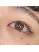 ネイルアンドアイラッシュ アヴィ(Nail and Eyelash A'vi)/ダメージレスまつげパーマ