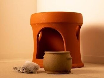 アンリー(ANRE)の写真/【今の季節にピッタリ！】よもぎ蒸しでリラックス&デトックス◎血行を促進し、身体の内側からポカポカに♪