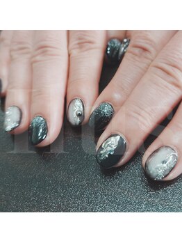 イルス(Ilus)/ニュアンスブラック