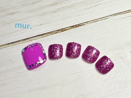 囲みホロのピンクネイル