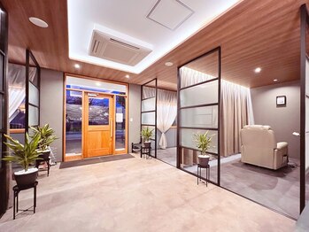 ウィ 前橋店(Oui)/ 女性のための空間