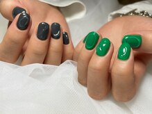 サロンドフォーエイチ(salon de 4H)/アシメカラー×ぷっくりネイル☆