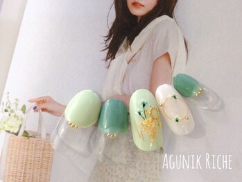 アグニークリッシェ(Agunik Riche)/【押し花ネイル】