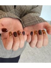 シェリ(Cheri)/べっ甲ネイル