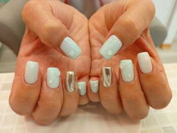 エムネイルズ(m nails)/