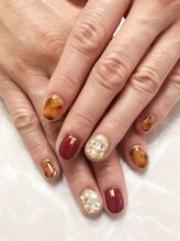 ネイルアンドアイラッシュサロン レア 千葉店(Lea)/