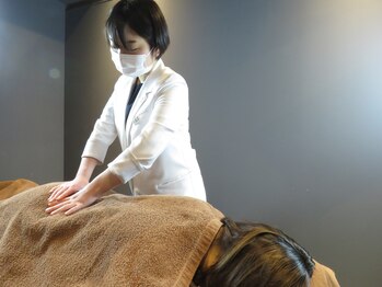 カラダキュア 浜松町大門/ボディケアマッサージ