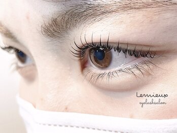 レミュー(Lemieux)/くるんとまつげパーマ