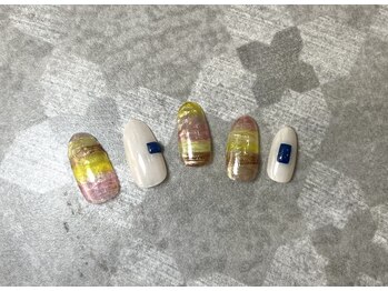 シー(SHE)/8月monthly design A