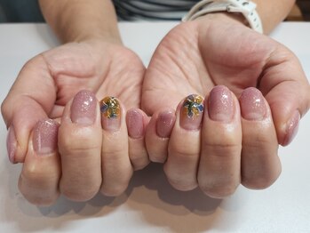 アールエム(Rm)/8月◎ネイル