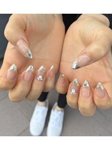 トータルサロン 白べぇーっ プラス/☆ガラスフレンチネイル☆