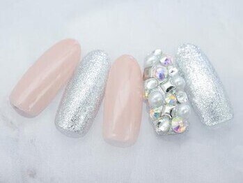 はあとねいる 横浜吉野町店の写真/【トレンドをお得に楽しめる◎】定額でハンド・フットともに一律4400円♪学生さんや初めての方も◎