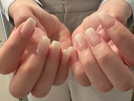 白グラデーション