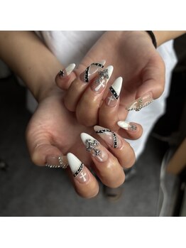 リノン(Linon)/クロスネイル