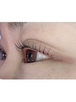 ラルジュヘアイコール(Large hair equal)/まつ毛パーマ　リフトデザイン