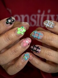 ぷっくりネイル