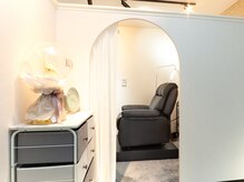 コノハ(KONOHA)の雰囲気（リニューアルしました♪3席個室です！）