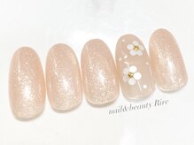 リル(Rire)/ホロフラワーネイル