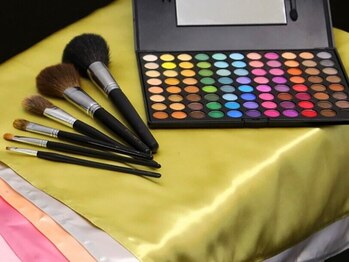 バンクィッシュ(vanquish)の写真/【フルメイクレッスン◇¥11,000】元BAによる本気のメイクレッスンで、貴方に似合うメイクをしっかり伝授♪