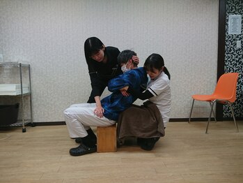 尼崎整骨院/朝起きた時の辛さ