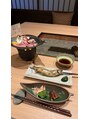 眉毛男子 新宿店 食べる事もだいすきです笑