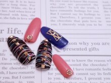 ネイルズ モダ(NAIL'S MODA)/押し花アレンジネイル