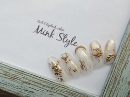 ホワイトゴールドネイル