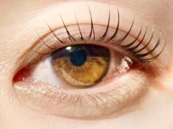 リバティー(liberty)の写真/自然で魅力的なぱっちりEyeに★毛量/毛が短い/逆まつげ/左右差等のお悩みも解決!!通いやすい価格が嬉しい♪