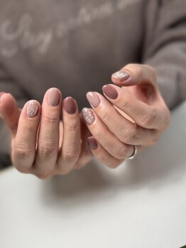 エミニー(EMINY)/１２月ネイル