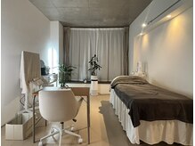 コニワ(528hz)の雰囲気（日中は明るく透明感があり、夜は落ち着いた空間でリラックス。）