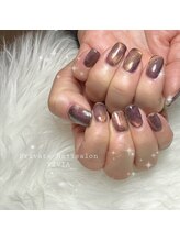 ヴィヴィア(VIVIA)/マグネットネイル