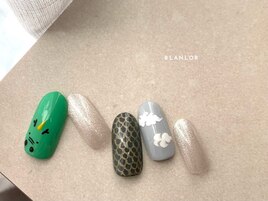辰年ネイル