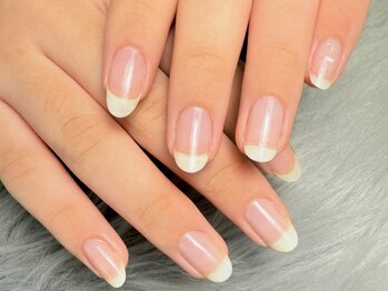 ルミエール(Lumiere)の写真/《健康で美しい自爪へ導くネイルケア/¥5,500》お手入れのみのご来店歓迎◎