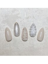 サロン ド エスポアール(Salon de Espoir)/1月定額メニューS