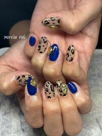 ヒョウ柄ネイル