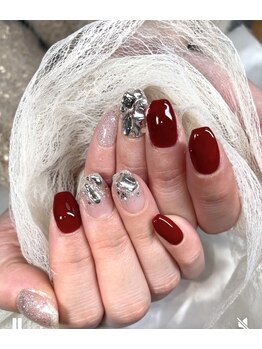 エイミーユア(Eimmy Yua)/#ボルドーキラキラネイル