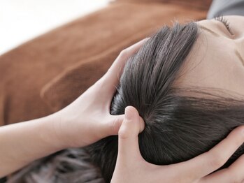 ほぐし庵の写真/人気のヘッドコース45分新規2886円★頭部のツボを刺激して頭皮をほぐし血行促進☆眼精疲労や肩こりも楽に♪